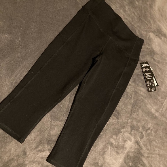 Lot of two pair,Skechers Women’s Black and Navy Bottoms - Picture 2 of 8